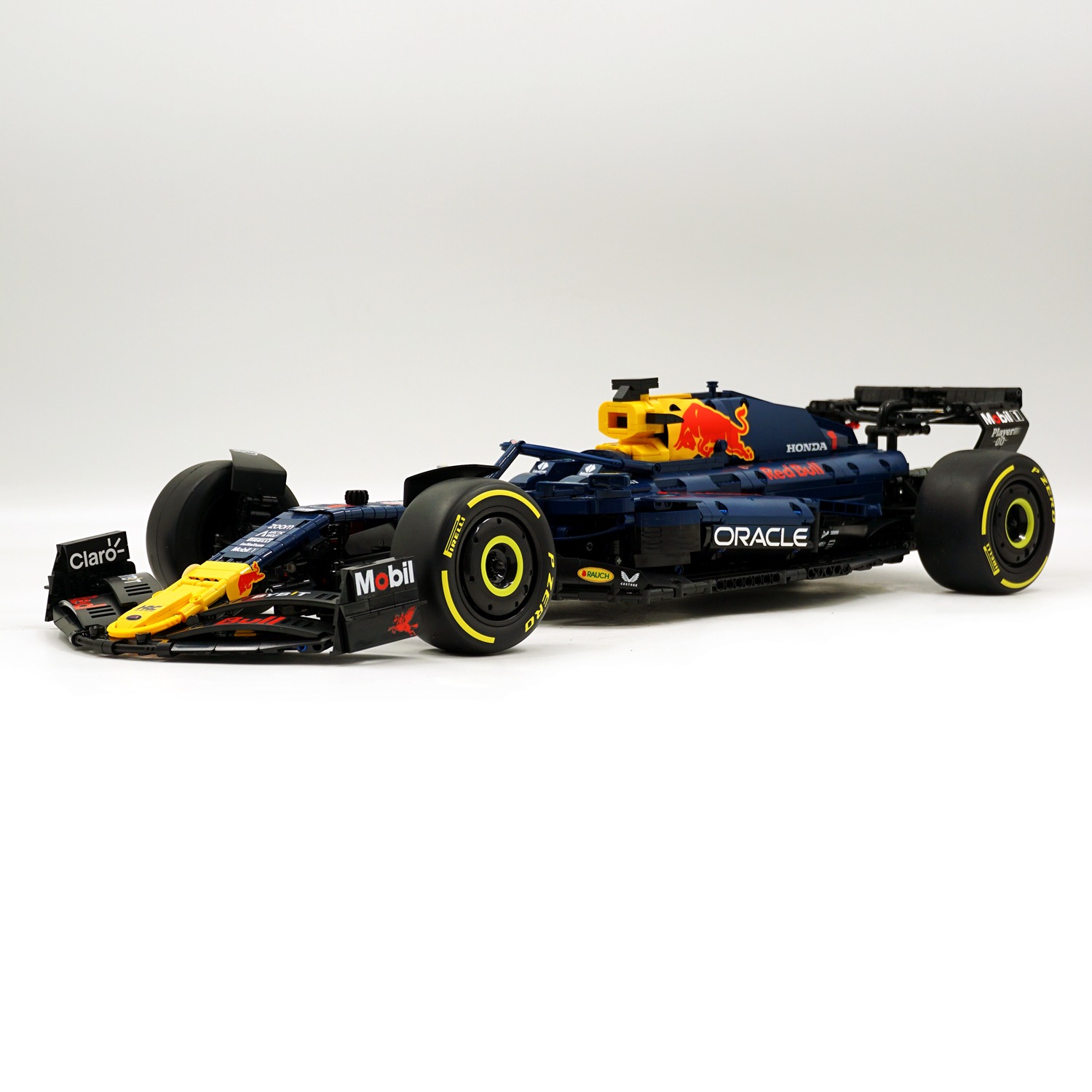 2464PCS MOC Red Bull F1 RB19 S - Model Kit F1 incelemesi ve fiyatı